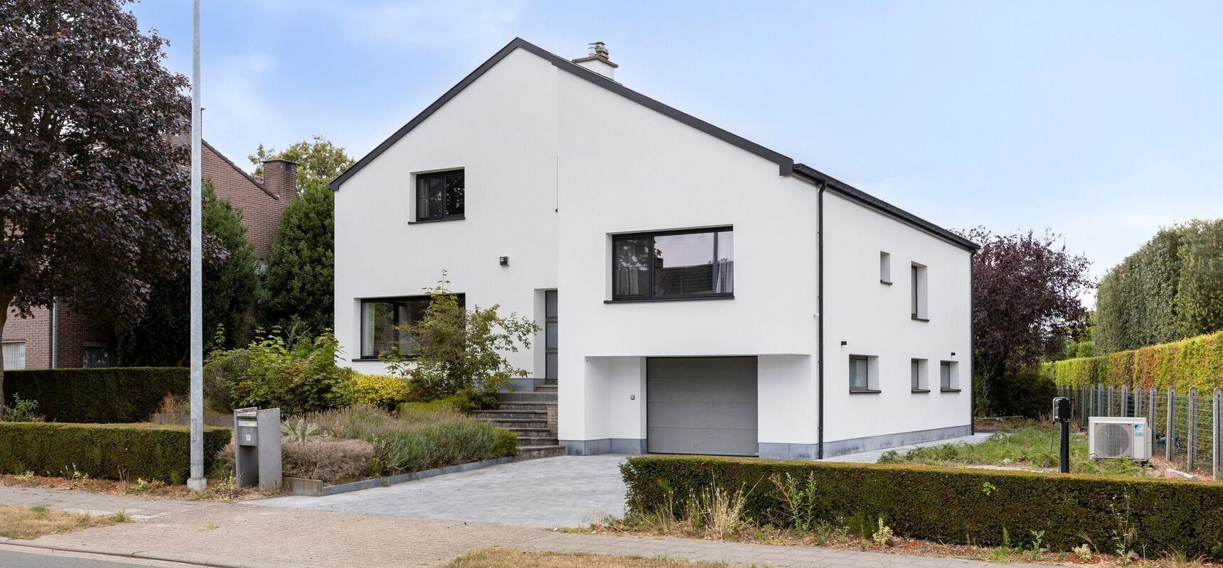 Villa te koop in LIEZELE
