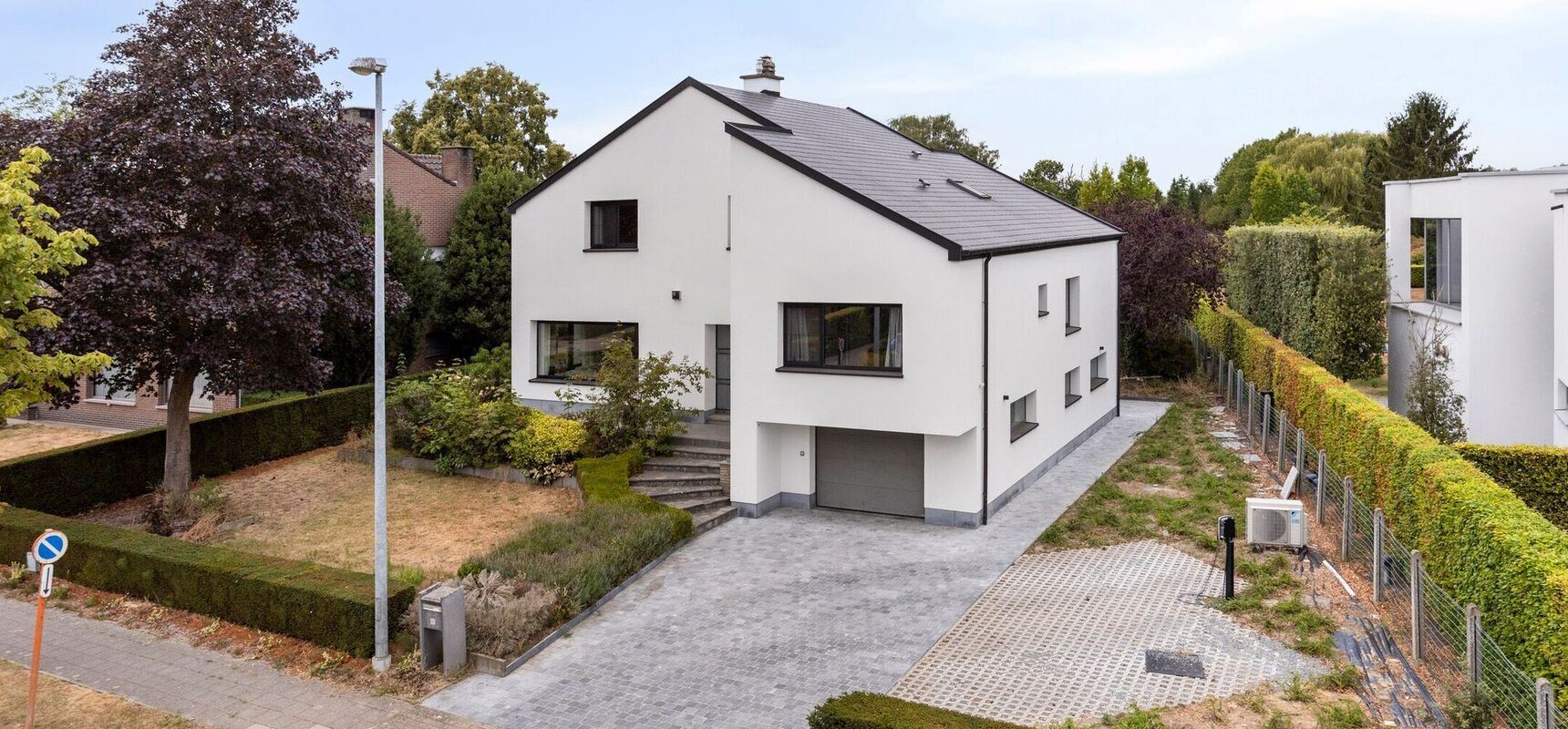 Villa te koop in LIEZELE